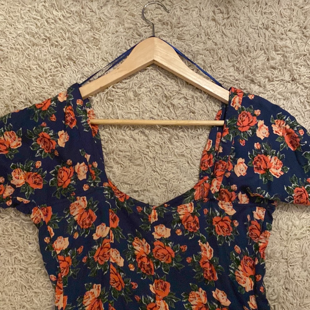 vintage floral dress - Picture 3 of 3